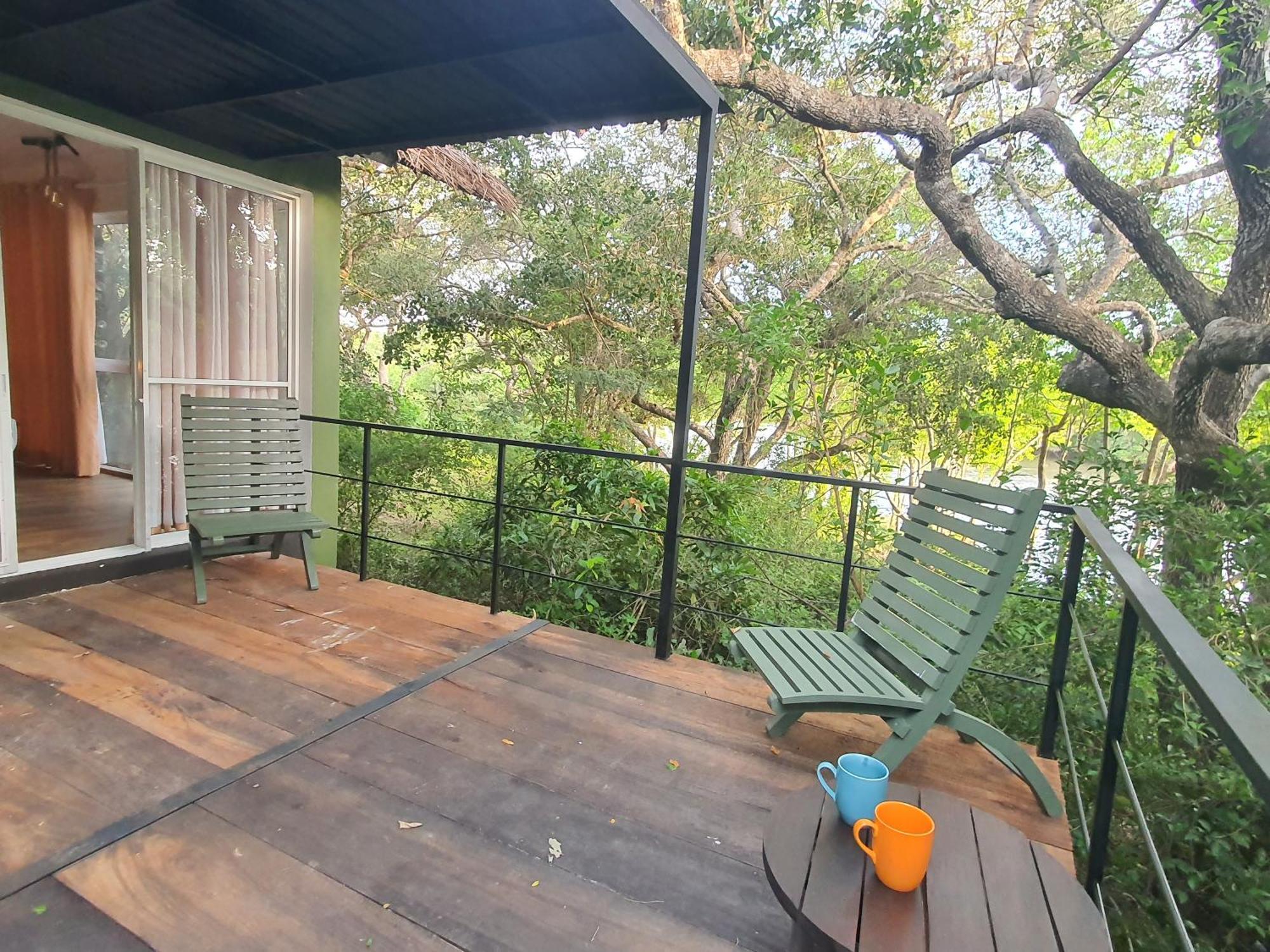 The Backwaters Lodge Wilpattu Exterior photo