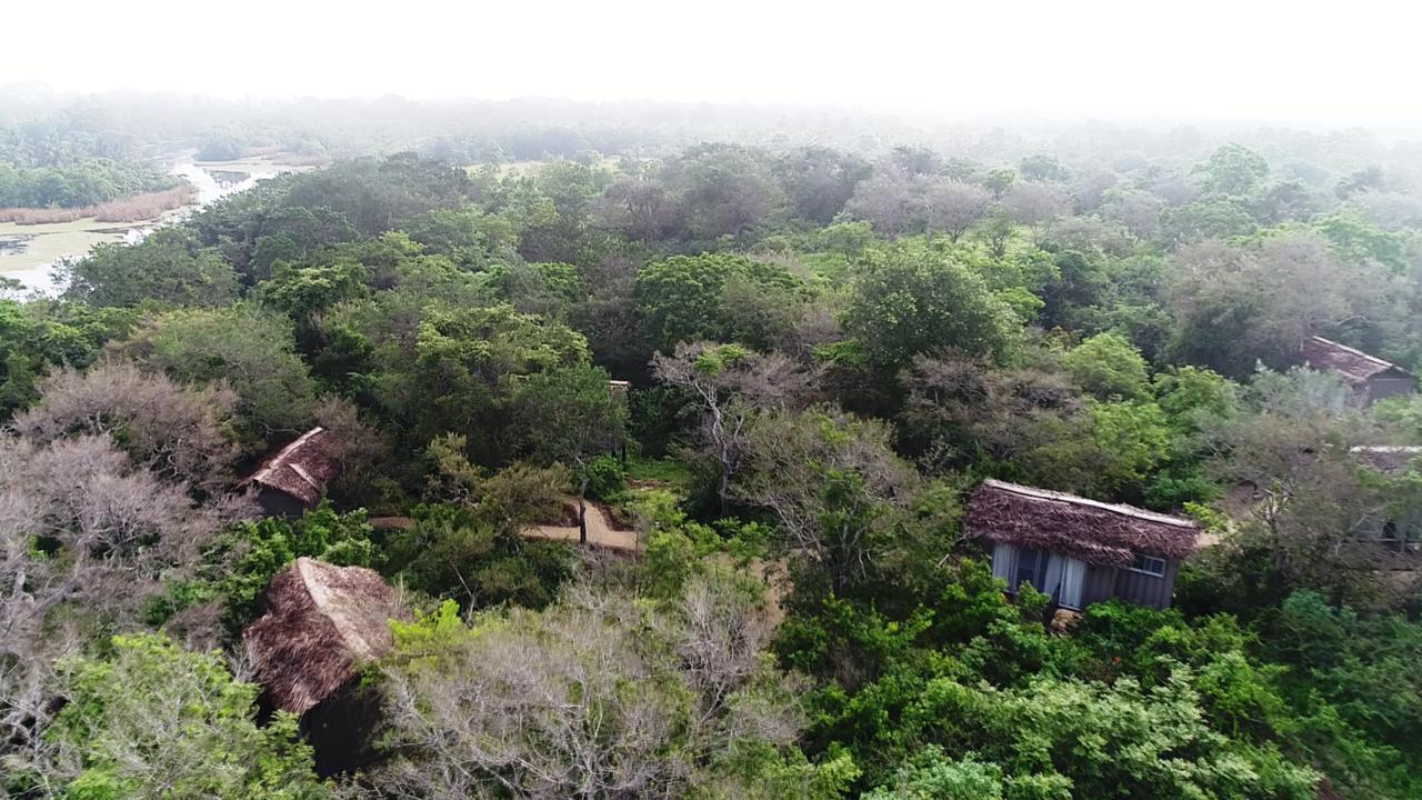 The Backwaters Lodge Wilpattu Exterior photo